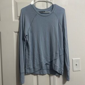 Athleta lightweight long sleeve shirt Small